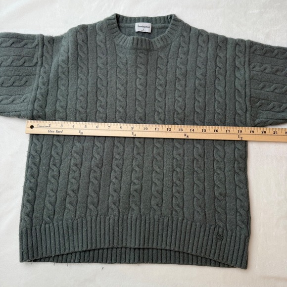 Aritzia Sunday Best Cable Knit Sweater  Merino Wool Green Old Money Sz Small - Picture 7 of 14